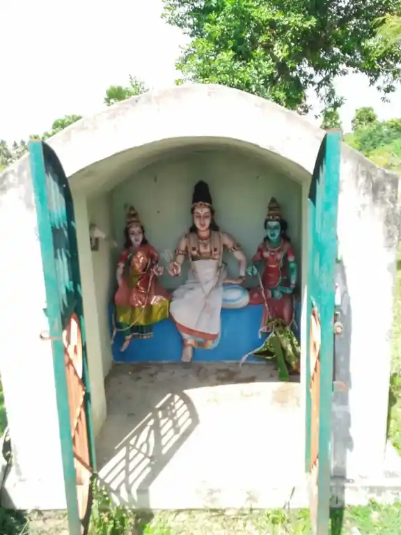 Arulmigu Ayyanar Temple, Ottankadu - 614601 அருள்மிகு அய்யனார் திருக்கோயில், Ottankadu - 614601, Thanjavur - Ancient Temple Architecture and History Image 4