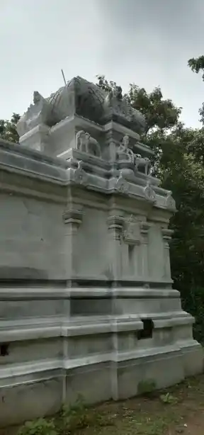 Arulmigu Ayyanar Temple, Pandaravadai - 609401 அருள்மிகு அய்யனார் திருக்கோயில், Pandaravadai - 609401, Mayiladuthurai - Ancient Temple Architecture and History Image 5