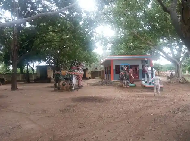 Arulmigu Ayyanar Temple, Paranam - 621804 Arulmigu Ayyanar Temple,  - 621804, Ariyalur - Ancient Temple Architecture and History Image 4