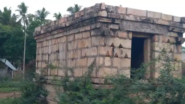 Arulmigu Ayyanar Temple, Parathur - 621715 Temple