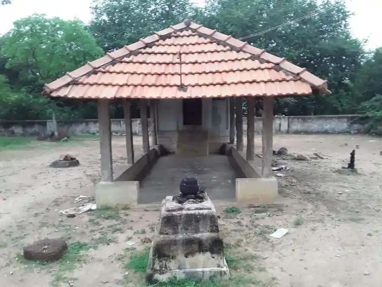 Arulmigu Ayyanar Temple, Periyakannanur - 630561