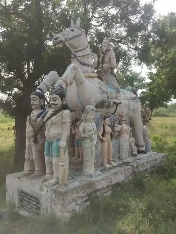 Arulmigu Ayyanar Temple, Periyakattalai - 625703 அருள்மிகு அய்யனார் திருக்கோயில், Periyakattalai - 625703, Madurai - Ancient Temple Architecture and History Image 6