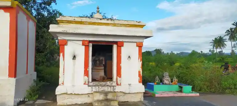 Arulmigu Ayyanar Temple, Periyakolapadi - 606701
