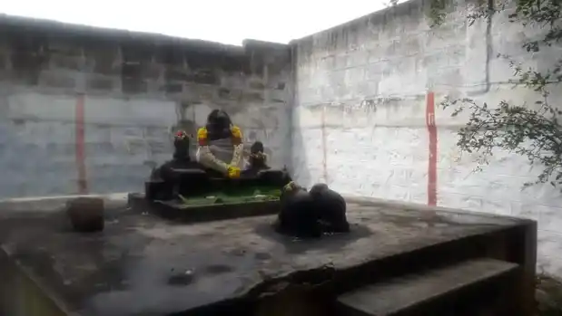 Arulmigu Ayyanar Temple, Periyakoodakoil - 625012 அருள்மிகு அய்யனார் திருக்கோயில், Periyakoodakoil - 625012, Madurai - Ancient Temple Architecture and History Image 3