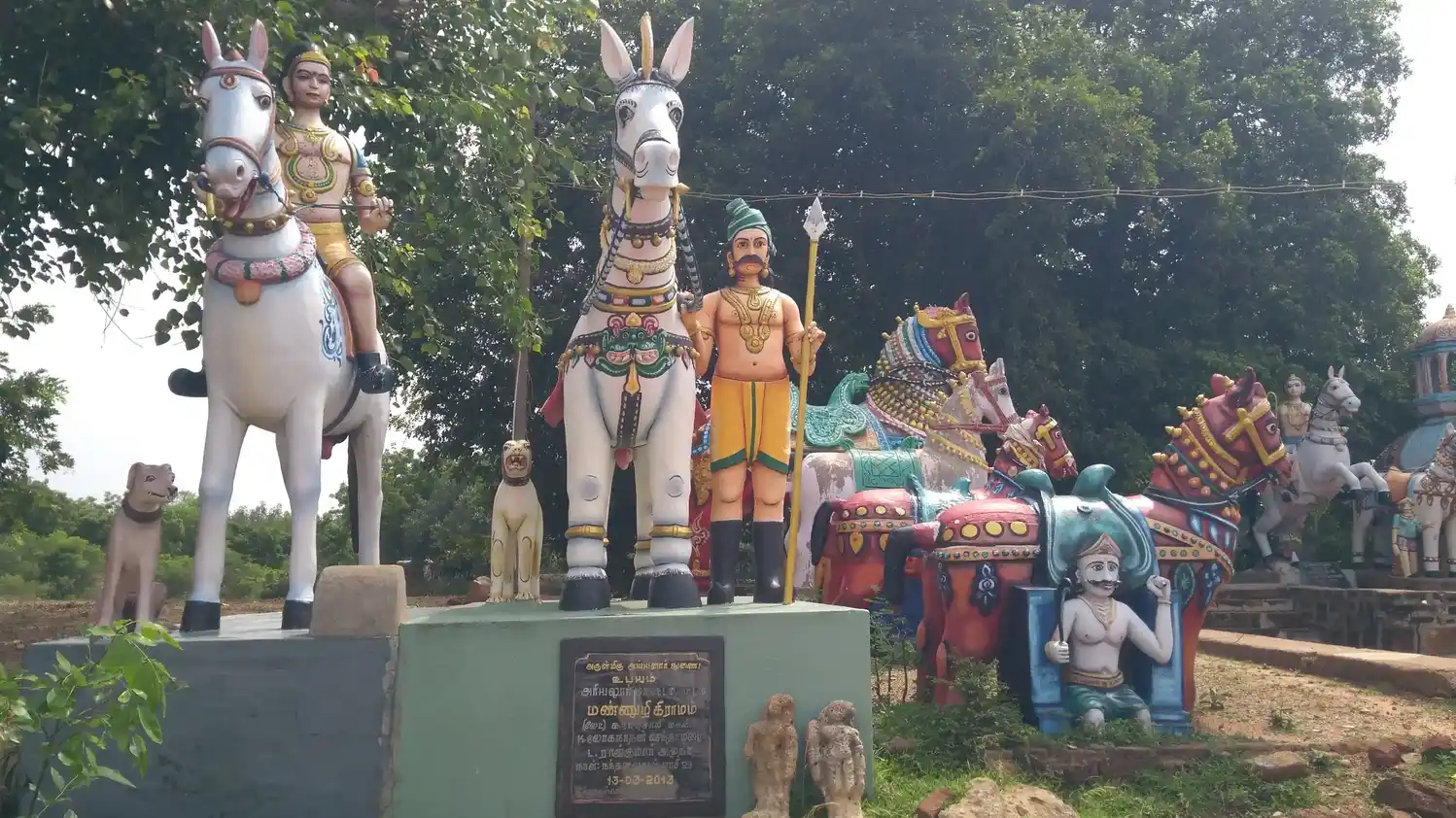 Arulmigu Ayyanar Temple, Periyanagaloor - 621704