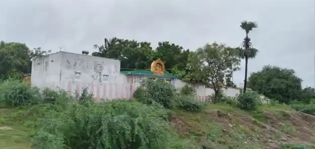 Arulmigu Ayyanar Temple, Perunkarai - 623608 அருள்மிகு.அய்யனார்கோயில், பெருங்கரை , பரமக்குடி வட்டம், இராமநாதபுரம் மாவட்டம் கோயில், Perunkarai - 623608, Ramanathapuram - Ancient Temple Architecture and History Image 2