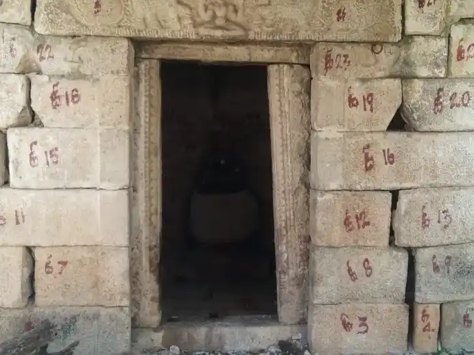 Arulmigu Ayyanar Temple, Peruvalanallur - 621712 அருள்மிகு முத்து மணி அய்யனார் திருக்கோயில், Peruvalanallur - 621712, Thiruchirappalli - Ancient Temple Architecture and History Image 4