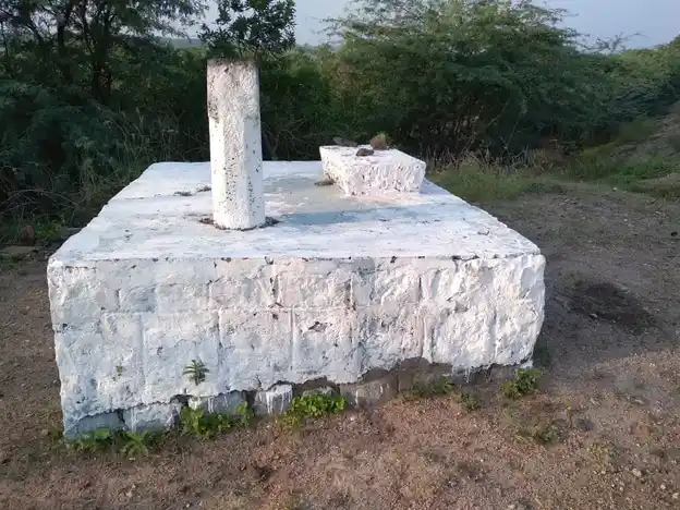 Arulmigu Ayyanar Temple, Pokkampatti - 625706 அய்யனார் திருக்கோயில், Pokkampatti - 625706, Madurai - Ancient Temple Architecture and History Image 4