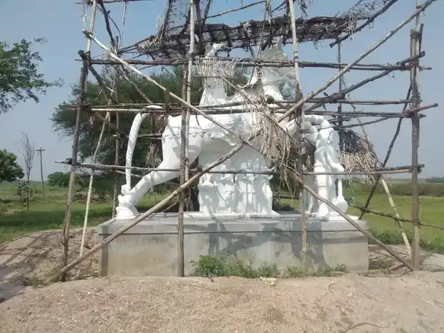 Arulmigu Ayyanar Temple, Ponnamangalam - 625706 அருள்மிகு அய்யனார் திருக்கோயில், Ponnamangalam - 625706, Madurai - Ancient Temple Architecture and History Image 4