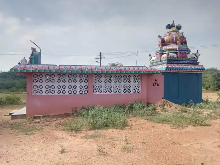 Arulmigu Ayyanar Temple, Poocchikadivayal - 622504 அருள்மிகு அய்யனார் திருக்கோயில், பூச்சிக்கடிவயல் - 622504, Pudukkottai - Ancient Temple Architecture and History Image 5