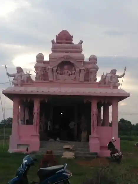 Arulmigu Ayyanar Temple, Poonchuthi - 625110 அருள்மிகு அய்யனார் கோயில், Poonchuthi - 625110, Madurai - Ancient Temple Architecture and History Image 3