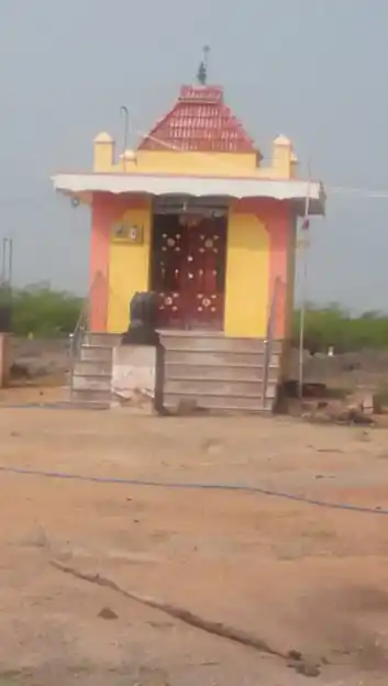 Arulmigu Ayyanar Temple, Poosanoor - 628901 அருள்மிகு ஐயனார் திருக்கோயில், Poosanoor - 628901, Thoothukudi - Ancient Temple Architecture and History Image 2