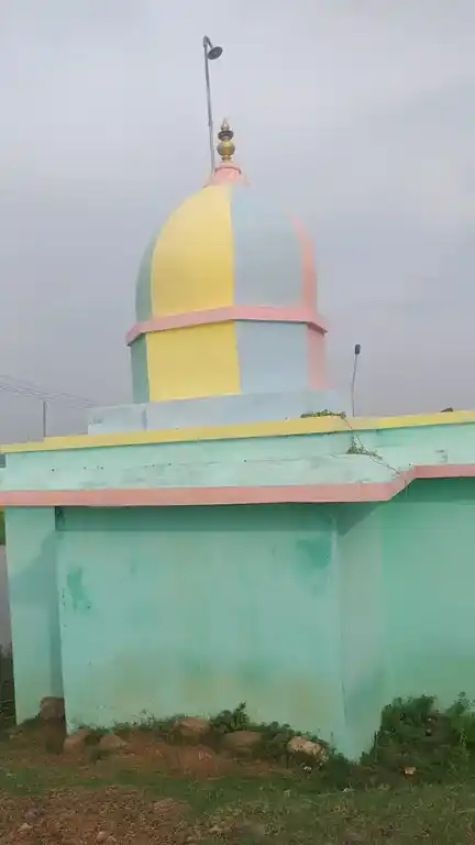 Arulmigu Ayyanar Temple, Poruppumettupatti - 625529 அருள்மிகு அய்யனார் திருக்கோயில், Poruppumettupatti - 625529, Madurai - Ancient Temple Architecture and History Image 4