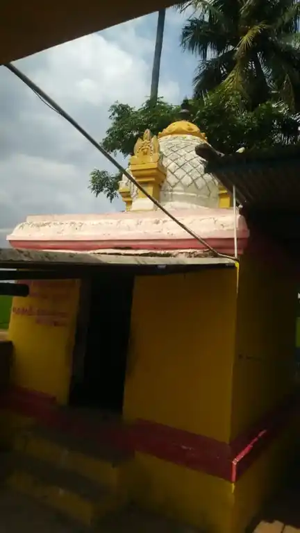 Arulmigu Ayyanar Temple, Pudhukudi - 621712 Arulmigu Ayyanar Temple, Pudhukudi - 621712, Thiruchirappalli - Ancient Temple Architecture and History Image 2