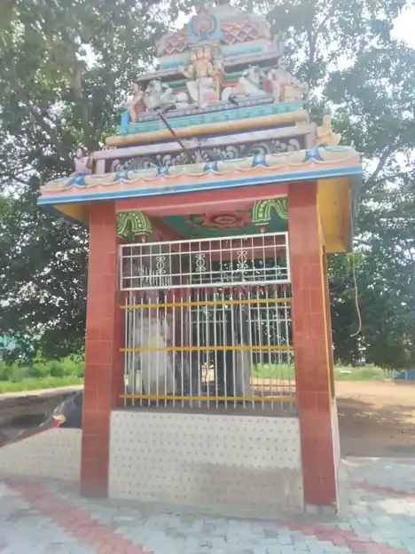 Arulmigu Ayyanar Temple, Puliyaknowngapatti - 625706 அய்யனார் திருக்கோயில், Puliyaknowngapatti - 625706, Madurai - Ancient Temple Architecture and History Image 4