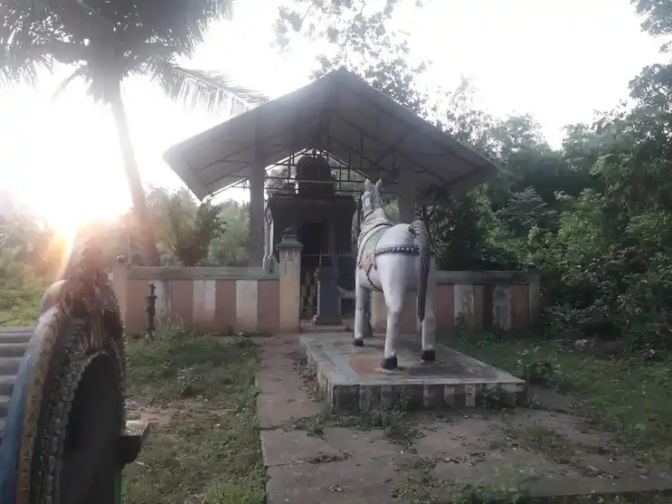 Arulmigu Ayyanar Temple, Puthamangalam - 609811 Temple