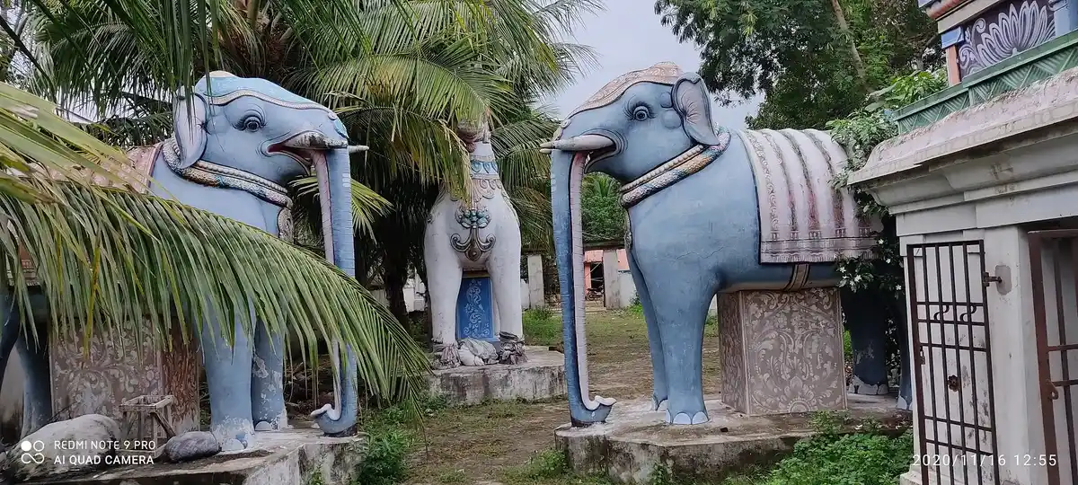 Arulmigu Ayyanar Temple, Puththur - 612504 அருள்மிகு அய்யனார் திருக்கோயில், Puththur - 612504, Thanjavur - Ancient Temple Architecture and History Image 4