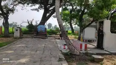 Arulmigu Ayyanar Temple, Renganathapuram - 610803 மஞ்சகூத்த அய்யனார் திருக்கோயில், ரெங்கநாதபுரம் - 610803, Thiruvarur - Ancient Temple Architecture and History Image 4