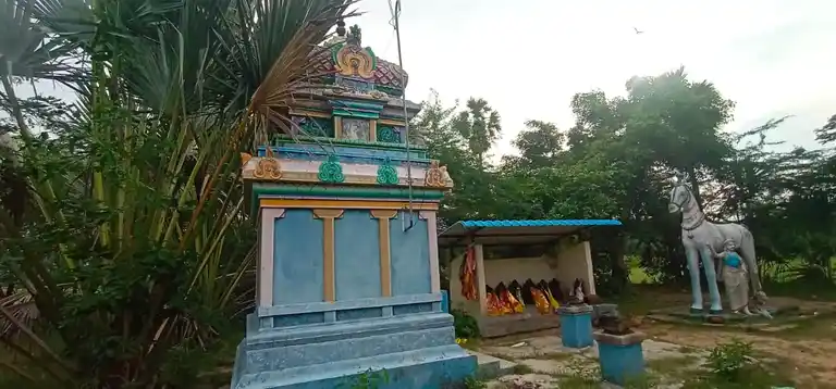 Arulmigu Ayyanar Temple, Salavampettai - 609405 Arulmigu Ayyanar Temple, Salavampettai - 609405, Thiruvarur - Ancient Temple Architecture and History Image 5