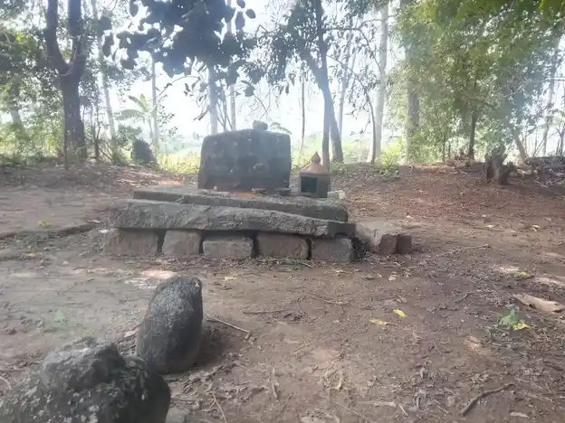 Arulmigu Ayyanar Temple, Sampakudi - 625005 அய்யனார் கோயில், Sampakudi - 625005, Madurai - Ancient Temple Architecture and History Image 2