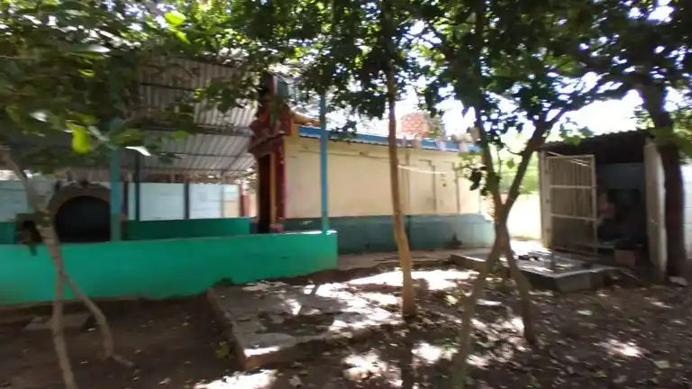 Arulmigu Ayyanar Temple, Samuthinarkudi - 612602 அருள்மிகு அய்யனார் திருக்கோயில், Samuthinarkudi - 612602, Thanjavur - Ancient Temple Architecture and History Image 4