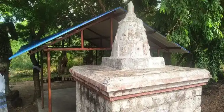 Arulmigu Ayyanar Temple, Sathiyam - 606302 அருள்மிகு அய்யனார் திருக்கோயில், Sathiyam - 606302, Cuddalore - Ancient Temple Architecture and History Image 3