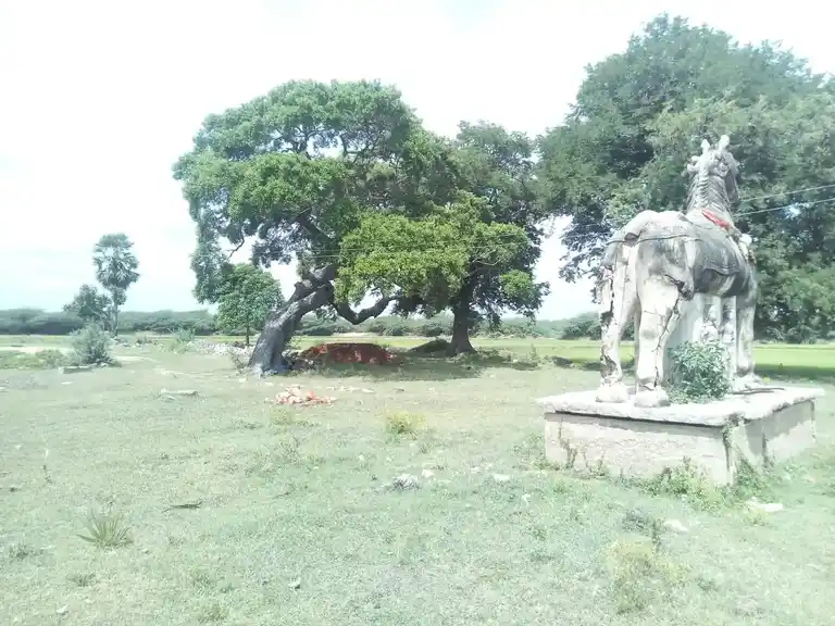Arulmigu Ayyanar Temple, Seeganenthal - 614631 Arulmigu Ayyanar Temple, Seeganenthal - 614631, Pudukkottai - Ancient Temple Architecture and History Image 3