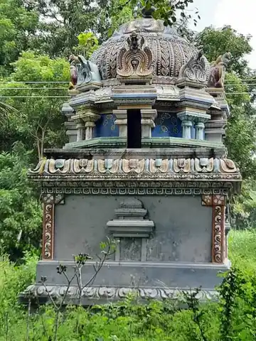 Arulmigu Ayyanar Temple, Sembathaniruppu, Sempadthaniruppu - 609103 Arulmigu Ayyanar Temple, Sembathaniruppu, Sirkazhi - 609103, Mayiladuthurai - Ancient Temple Architecture and History Image 4