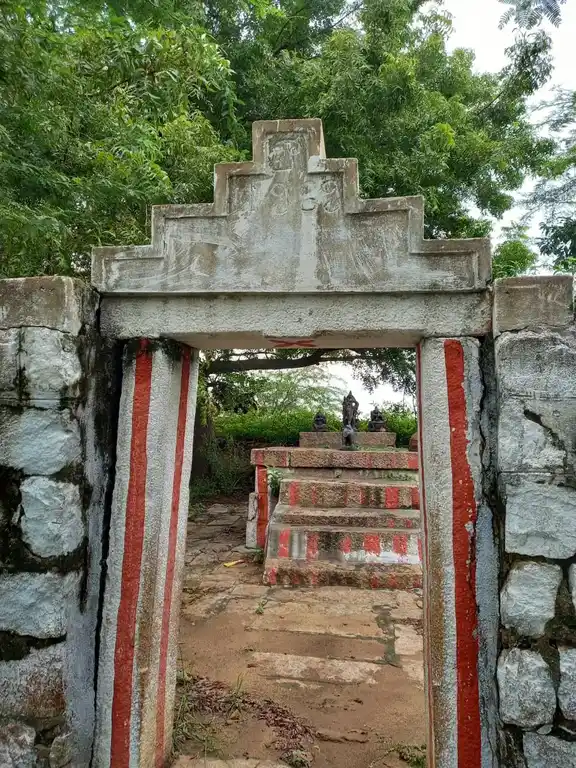 Arulmigu Ayyanar Temple, Sithalangudi - 625214 அருள்மிகு அய்யனார் திருக்கோயில், Sithalangudi, Sithalangudi - 625214, Madurai - Ancient Temple Architecture and History Image 2