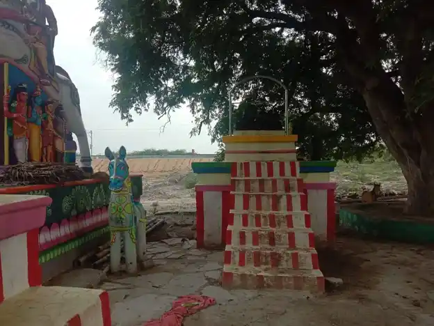 Arulmigu Ayyanar Temple, Sivarakkottai - 625706 Arulmigu Ayyanar Temple, Sivarakkottai - 625706, Madurai - Ancient Temple Architecture and History Image 5