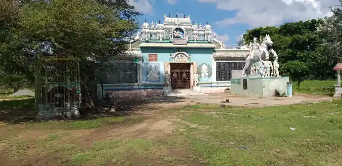 Arulmigu Ayyanar Temple, Sokkathevanpatti - 625532 அருள்மிகு அய்யனார் திருக்கோயில், Sokkathevanpatti - 625532, Madurai - Ancient Temple Architecture and History Image 4