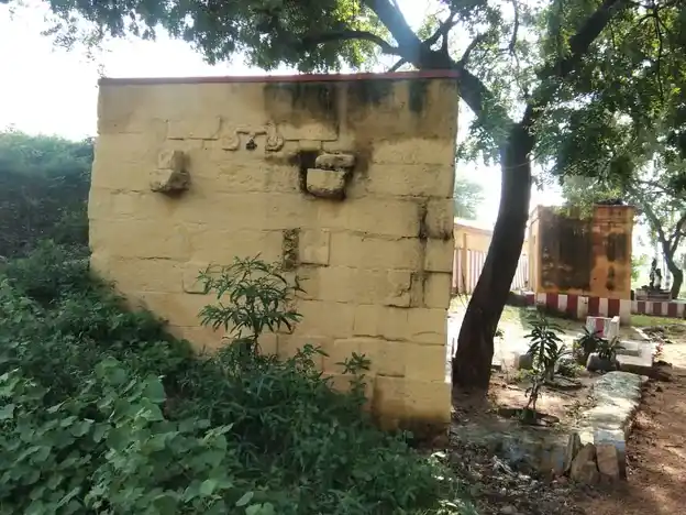 Arulmigu Ayyanar Temple, Srivilliputhur - 626125 அருள்மிகு அய்யனார் திருக்கோயில், திருவில்லிபுத்துர் - 626125, Virudhunagar - Ancient Temple Architecture and History Image 4