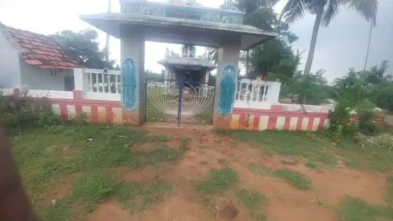 Arulmigu Ayyanar Temple, Sukkampatti - 625106 அருள்மிகு அய்யனார் திருக்கோயில், Sukkampatti - 625106, Madurai - Ancient Temple Architecture and History Image 2