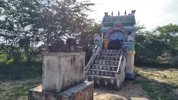 Arulmigu Ayyanar Temple, Suvathan - 623704 அருள்மிகு. அய்யனார் திருக்கோயில், Suvathan - 623704, Ramanathapuram - Ancient Temple Architecture and History Image 2