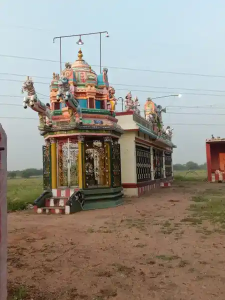 Arulmigu Ayyanar Temple, T.Arasapatti - 625706 Arulmigu Ayyanar Temple, T.Arasapatti - 625706, Madurai - Ancient Temple Architecture and History Image 3