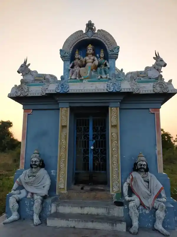 Arulmigu Ayyanar Temple, Thalayamangalam - 614019 அருள்மிகு அய்யனார் திருக்கோயில், Thalayamangalam - 614019, Thanjavur - Ancient Temple Architecture and History Image 4