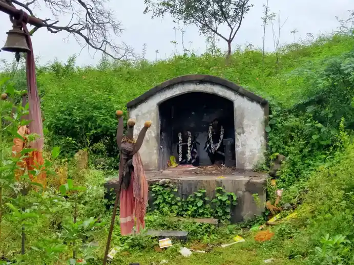 Arulmigu Ayyanar Temple, Thambai - 621115 Arulmigu Ayyanar Temple, Thambai - 621115, Perambalur - Ancient Temple Architecture and History Image 3