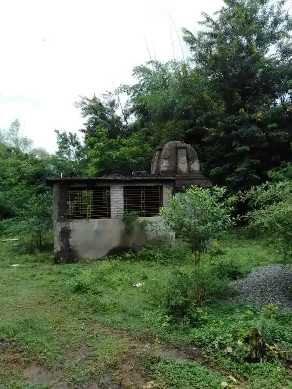 Arulmigu Ayyanar Temple, Tharani - 612106 அருள்மிகு அய்யனார் திருக்கோயில், Tharani - 612106, Thanjavur - Ancient Temple Architecture and History Image 4