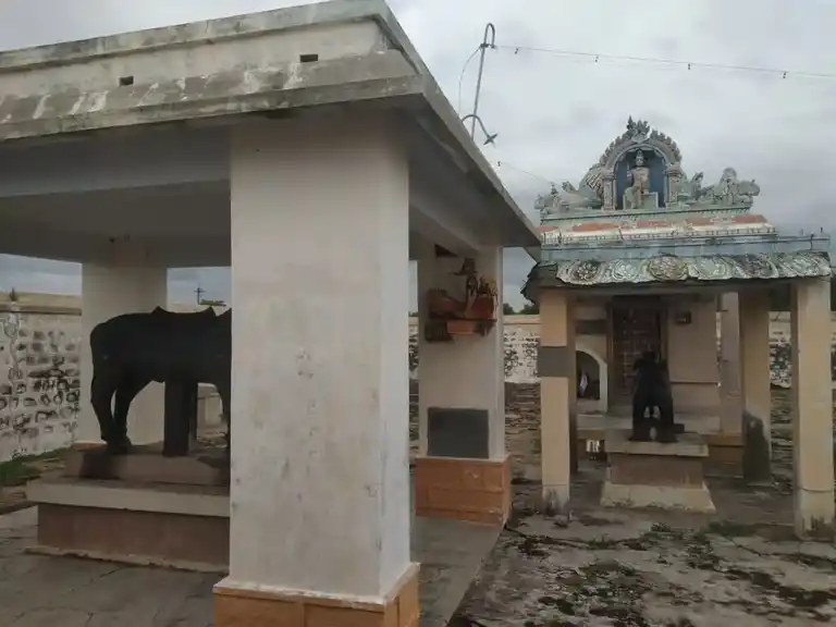 Arulmigu Ayyanar Temple, Thenur - 621114 அருள்மிகு அய்யனார் திருக்கோயில், தேனூர், தேனூர் - 621114, Perambalur - Ancient Temple Architecture and History Image 3