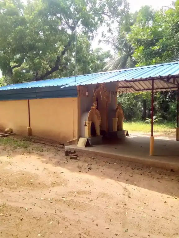 Arulmigu Ayyanar Temple, Thillaividangan - 609111 அ/மி.அய்யனார் திருக்கோயில், Sirkali - 609111, Mayiladuthurai - Ancient Temple Architecture and History Image 4