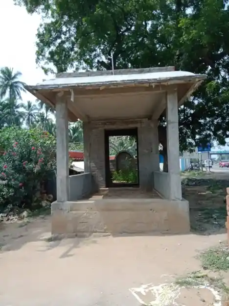 Arulmigu Ayyanar Temple, Thiruparaithurai - 639115 Arulmigu Ayyanar Temple, Thiruparaithurai - 639115, Thiruchirappalli - Ancient Temple Architecture and History Image 2