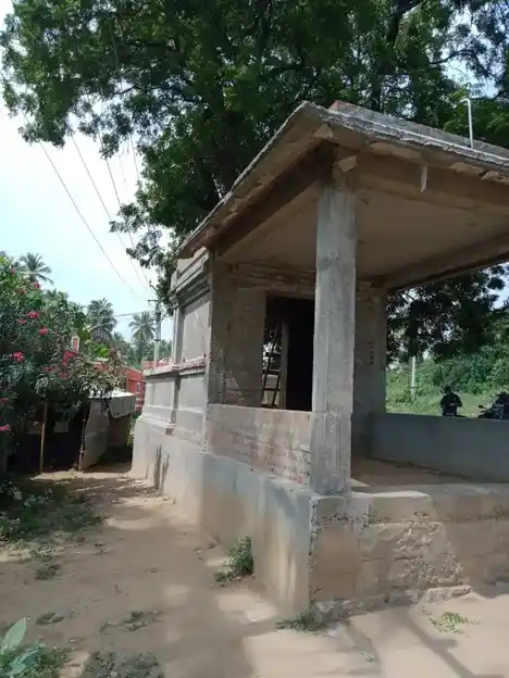 Arulmigu Ayyanar Temple, Thiruparaithurai - 639115 Arulmigu Ayyanar Temple, Thiruparaithurai - 639115, Thiruchirappalli - Ancient Temple Architecture and History Image 4