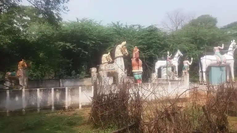 Arulmigu Ayyanar Temple, Thiruvathavur - 625106 அருள்மிகு அய்யனார் திருக்கோயில், Thiruvathavur - 625106, Madurai - Ancient Temple Architecture and History Image 3