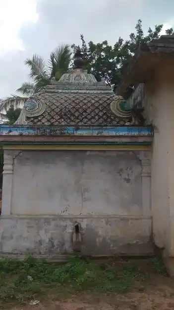 Arulmigu Ayyanar Temple, Thiruvilayattam - 609306 அருள்மிகு அய்யனார் திருக்கோயில், திருவிளையாட்டம் - 609306, Mayiladuthurai - Ancient Temple Architecture and History Image 3