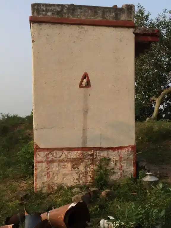 Arulmigu Ayyanar Temple, Thottiyapati - 625021 அய்யனார் கோயில், வலையப்பட்டி - 625021, Madurai - Ancient Temple Architecture and History Image 3