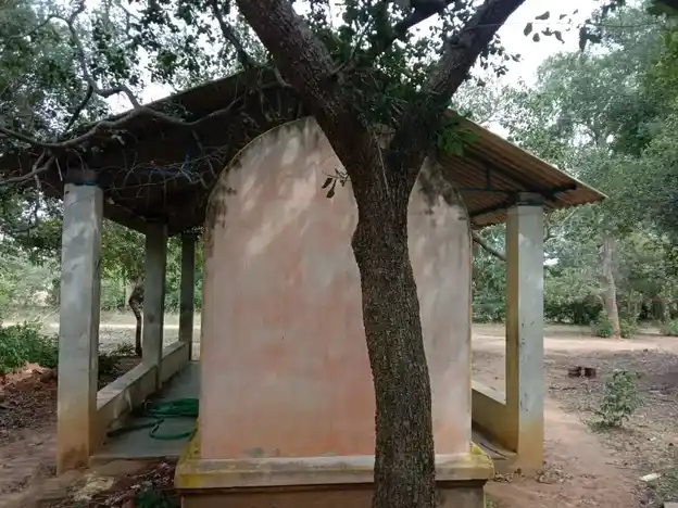 Arulmigu Ayyanar Temple, Udhayanatham - 612902 Arulmigu Ayyanar Temple, Udhayanatham - 612902, Ariyalur - Ancient Temple Architecture and History Image 3