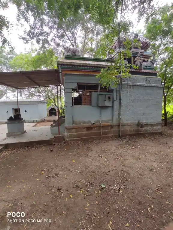 Arulmigu Ayyanar Temple, Uiyakondan Thirumalai - 620102 Arulmigu Ayyanar Temple, Uiyakondan Thirumalai - 620102, Thiruchirappalli - Ancient Temple Architecture and History Image 2