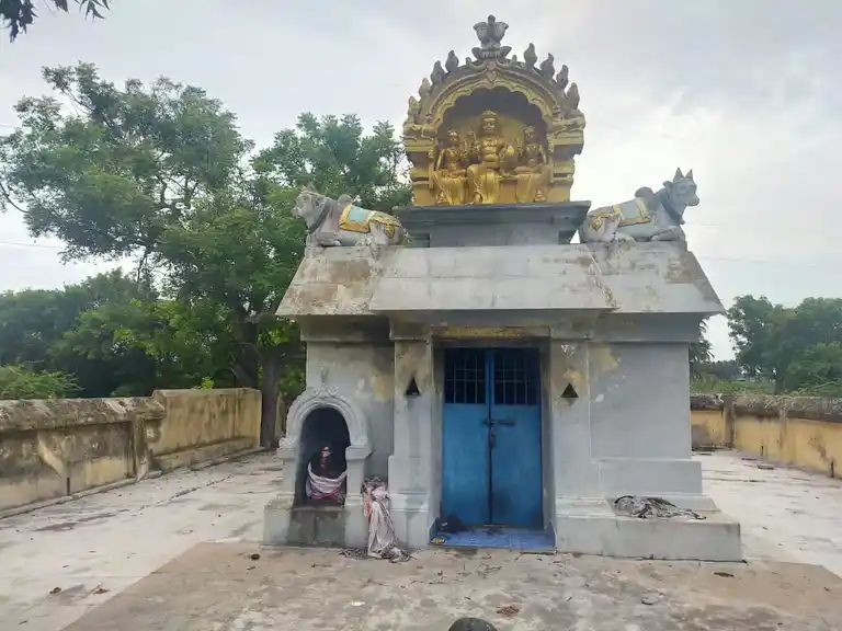Arulmigu Ayyanar Temple, Ullaripattu - 607402