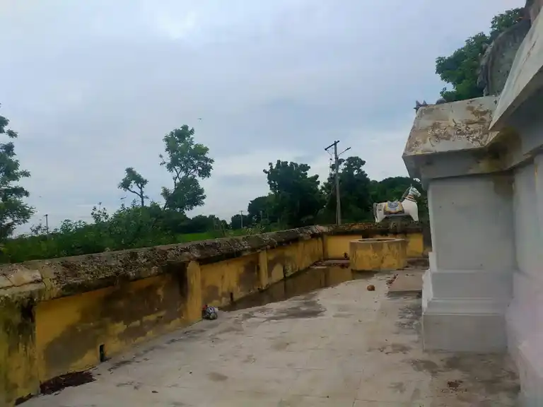 Arulmigu Ayyanar Temple, Ullaripattu - 607402 அருள்மிகு அய்யனார் திருக்கோயில், Ullaripattu - 607402, Cuddalore - Ancient Temple Architecture and History Image 3