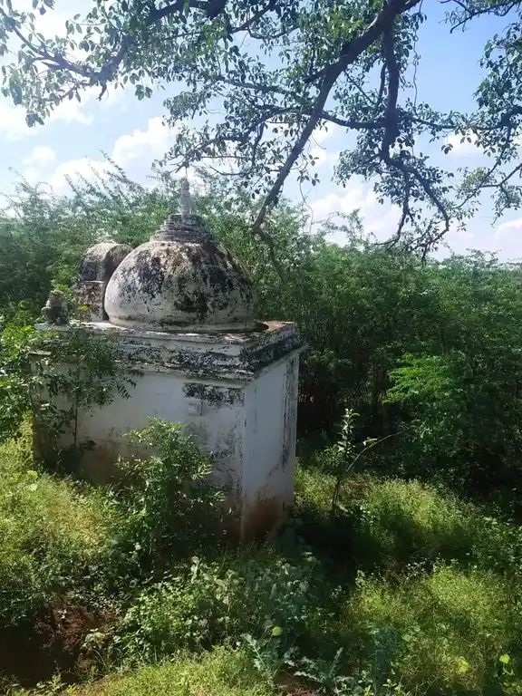 Arulmigu Ayyanar Temple, Urseri - 625501